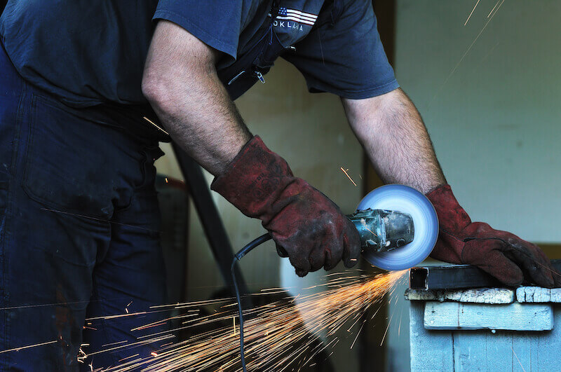 I know your works showing a handyman cutting through iron