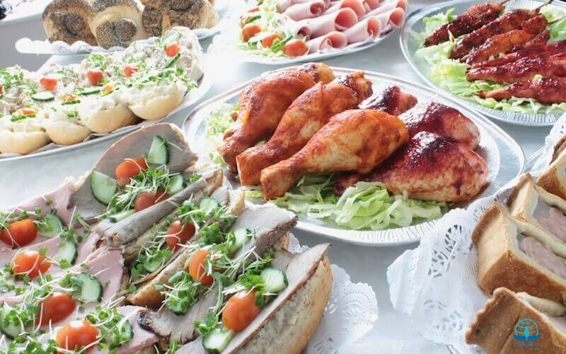 You prepare a table before me showing a buffet table