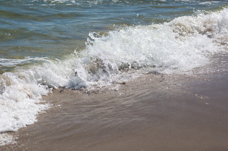 Peter saw the waves and began to sink showing waves