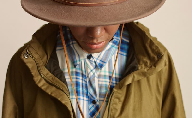 how to provoke encounters with the Holy Spirit showing a woman with a hat