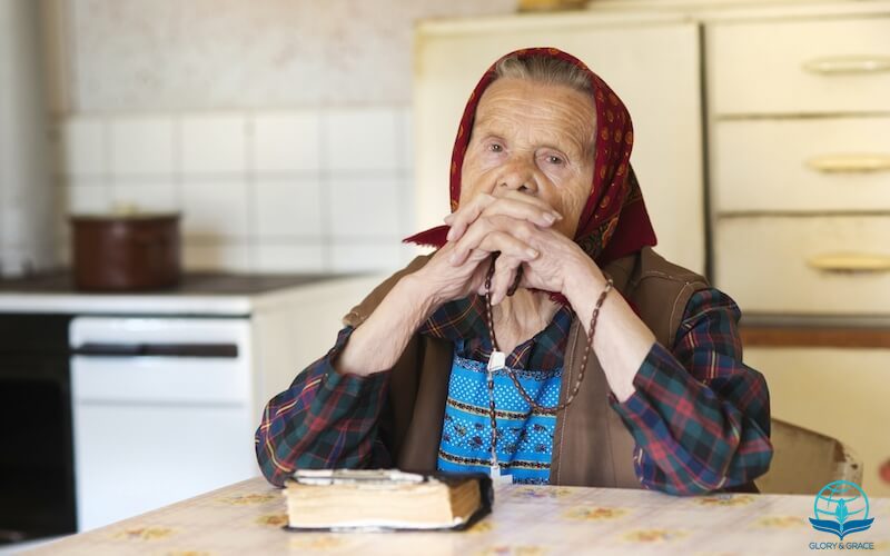 prophetess Anna showing an old woman