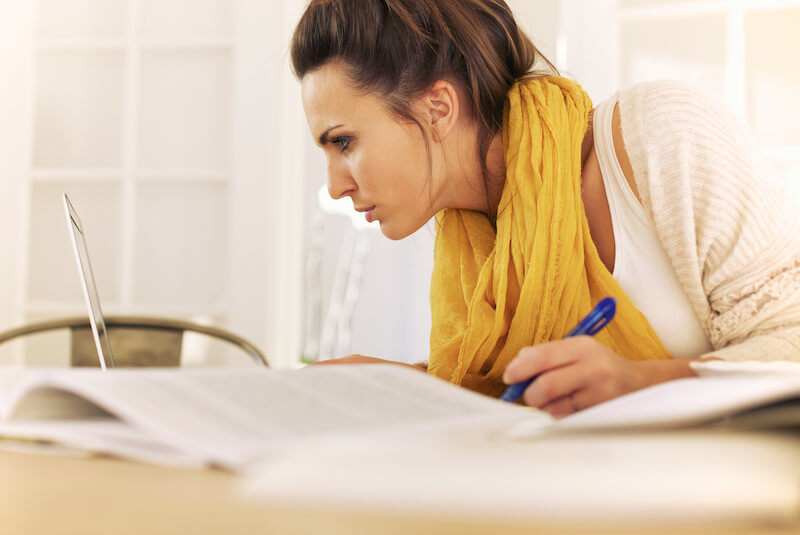 berean spirit showing a woman studying