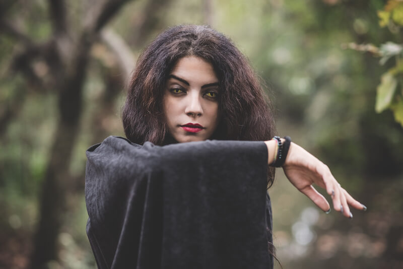 Jezebel spirit showing a vampire woman